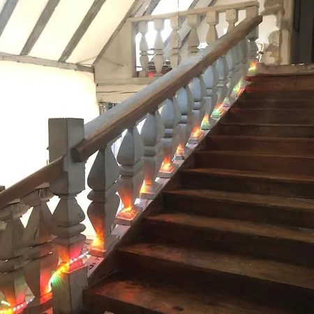 Chateau Porthos Tranquillite Des Pyrenees