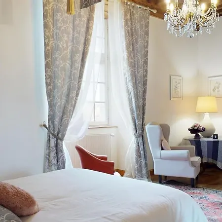 Semesterbostad Chateau Porthos Tranquillite Des Pyrenees *