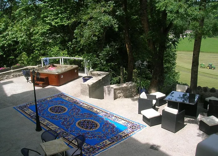 Chateau Porthos Tranquillite Des Pyrenees *