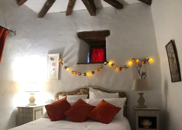 Chateau Porthos Tranquillite Des Pyrenees Lanne-en-Baretous